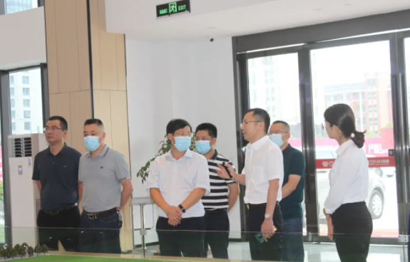 如东县政协主席蒋树建一行莅临如东万洋众创城考察